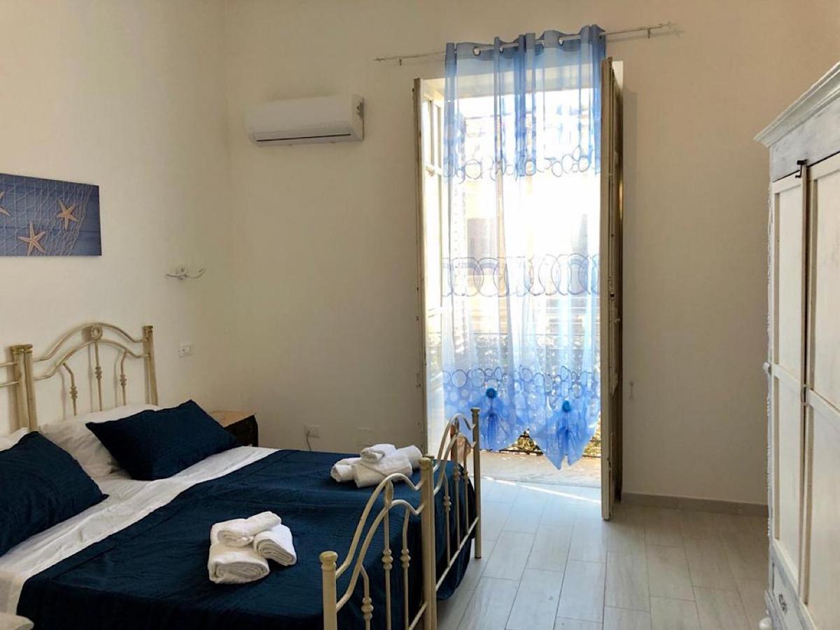 Via Aurispa 60 Palermo Eksteriør billede